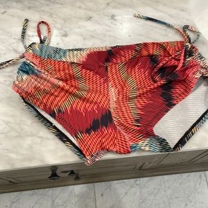 Onzie side tie shorts